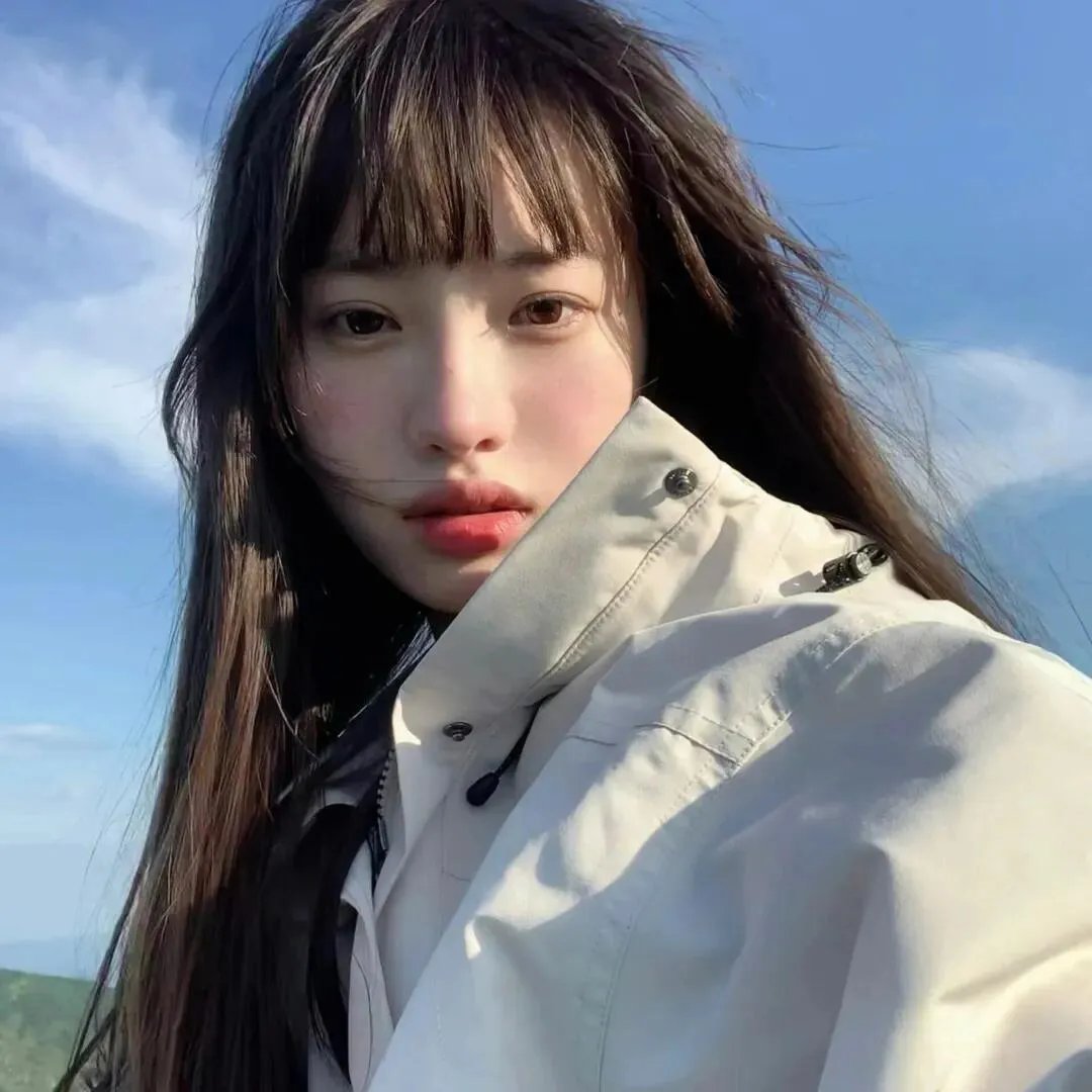 月里青山淡如画